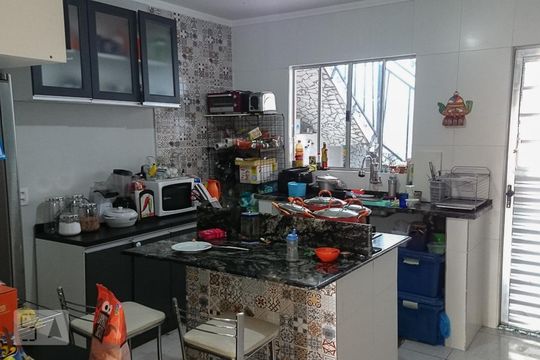 COZINHA de casa para alugar com 2 quartos, 80m² em Vila Bancária Munhoz, São Paulo