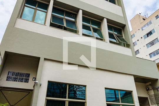 Entrada de apartamento para alugar com 1 quarto, 42m² em Vila do Encontro, São Paulo