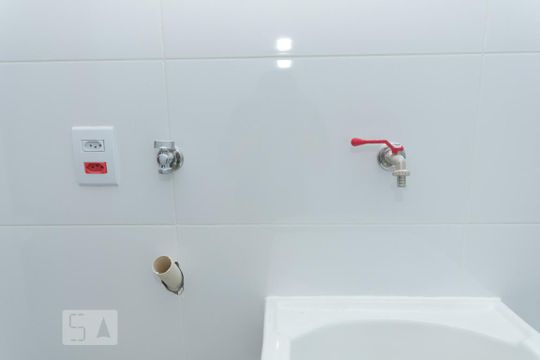 Detalhe da área de serviço de apartamento para alugar com 1 quarto, 40m² em Vila do Encontro, São Paulo