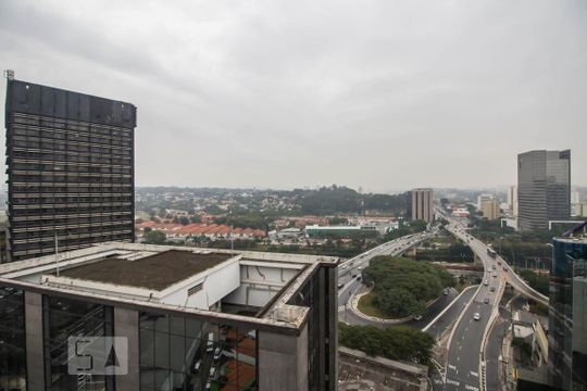 Skye bar vista de apartamento para alugar com 2 quartos, 68m² em Pinheiros, São Paulo
