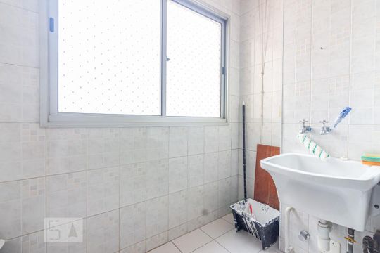 Área de Serviço de apartamento para alugar com 2 quartos, 55m² em Jaguaré, São Paulo