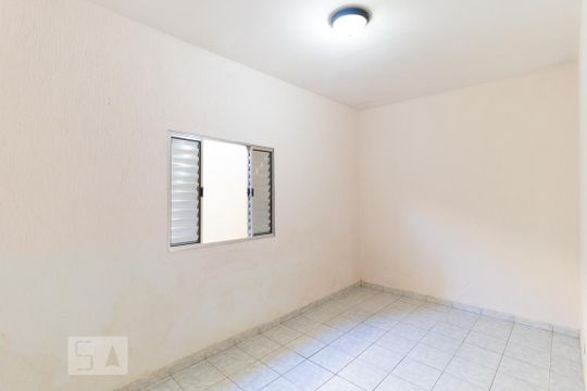 Quarto 1 de casa para alugar com 2 quartos, 120m² em Parque Boturussu, São Paulo