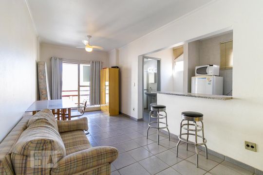 Kitnet/Studio para alugar com 1 quarto, 45m² em Centro, Campinas
