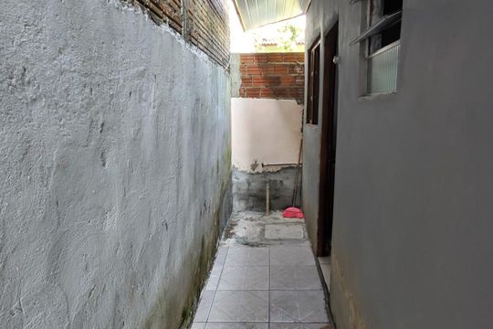 Corredor de kitnet/studio à venda com 1 quarto, 30m² em Feitoria, São Leopoldo