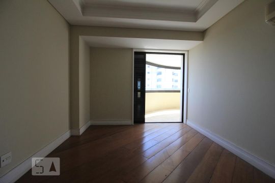 Suíte 1 de apartamento à venda com 4 quartos, 550m² em Real Parque, São Paulo