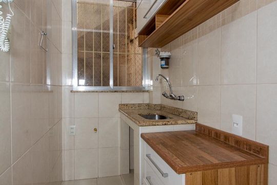 Cozinha de apartamento para alugar com 1 quarto, 31m² em Flamengo, Rio de Janeiro