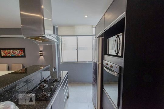 Cozinha de apartamento à venda com 3 quartos, 100m² em Tijuca, Rio de Janeiro