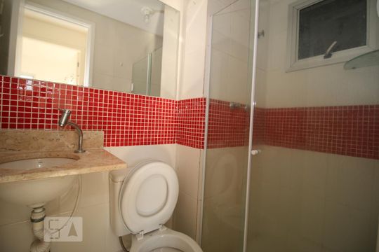 Banheiro Social de apartamento à venda com 2 quartos, 51m² em Taquara, Rio de Janeiro