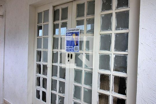 Fachada Interna Plaquinha  de casa para alugar com 3 quartos, 125m² em Anchieta, São Bernardo do Campo
