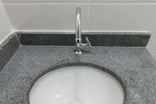 Banheiro de apartamento à venda com 2 quartos, 41m² em Vila Siqueira (zona Norte), São Paulo