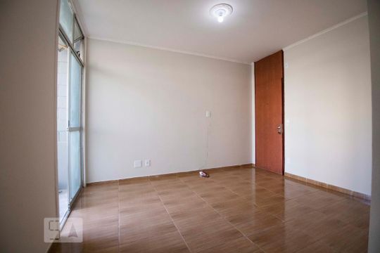 Apartamento à venda com 2 quartos, 64m² em Jardim das Bandeiras, Campinas