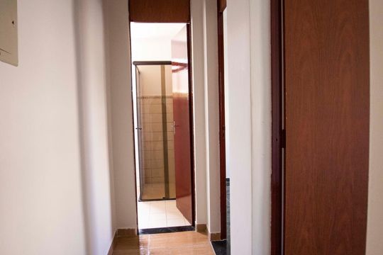 corredor de apartamento à venda com 2 quartos, 64m² em Jardim das Bandeiras, Campinas