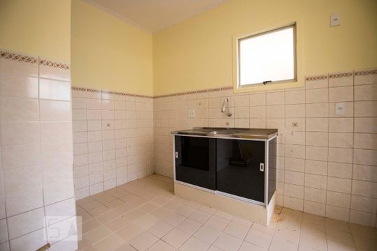 cozinha de apartamento à venda com 2 quartos, 64m² em Jardim das Bandeiras, Campinas