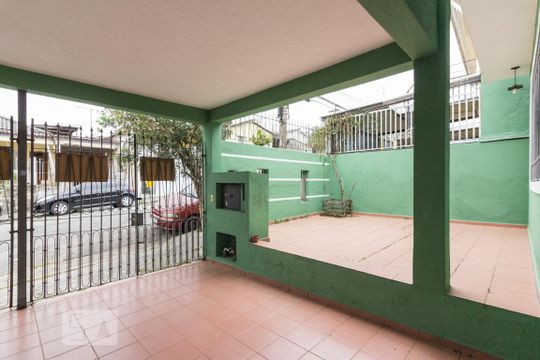 Garagem de casa à venda com 4 quartos, 197m² em Vila Carbone, São Paulo
