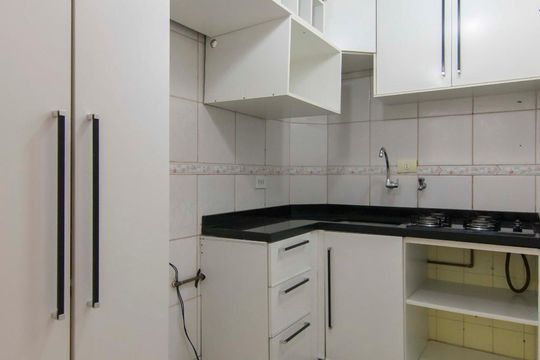 Cozinha de apartamento para alugar com 1 quarto, 60m² em Santana, São Paulo
