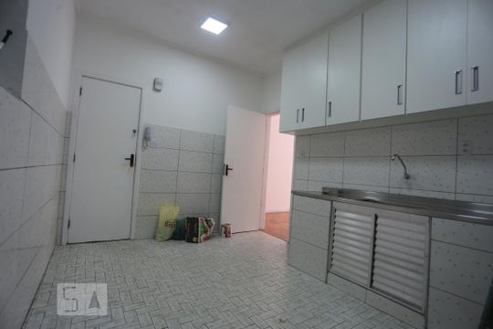 Cozinha de apartamento para alugar com 4 quartos, 160m² em Consolação, São Paulo