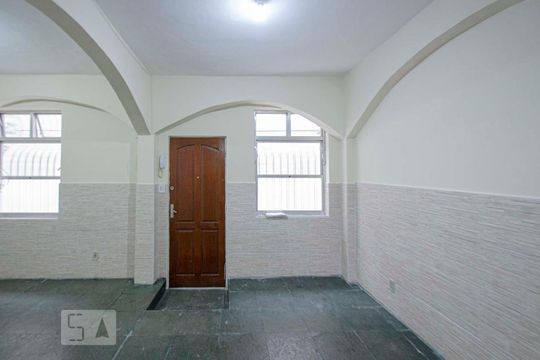 Sala de casa para alugar com 3 quartos, 250m² em São Cristóvão, Rio de Janeiro
