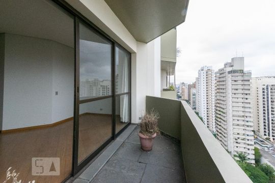 Varanda de apartamento à venda com 5 quartos, 332m² em Moema, São Paulo