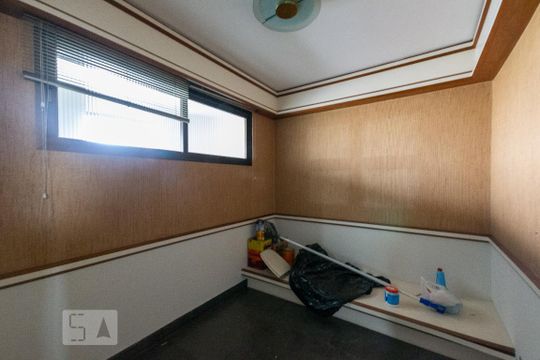 Quarto 5 de apartamento à venda com 5 quartos, 332m² em Moema, São Paulo