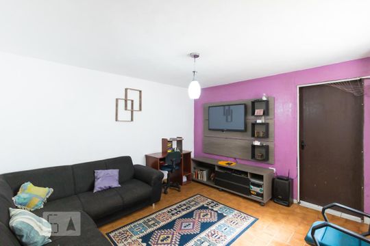 Casa à venda com 2 quartos, 80m² em Itaquera, São Paulo