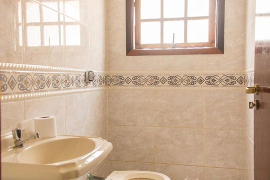 Lavabo de casa à venda com 3 quartos, 252m² em Santa Teresinha, Santo André