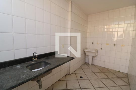 Área de Serviço de casa à venda com 3 quartos, 160m² em Vila Antonieta, São Paulo