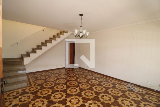 Sala de casa à venda com 3 quartos, 160m² em Vila Antonieta, São Paulo