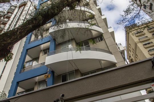 Fachada de apartamento à venda com 1 quarto, 70m² em Vila Madalena, São Paulo
