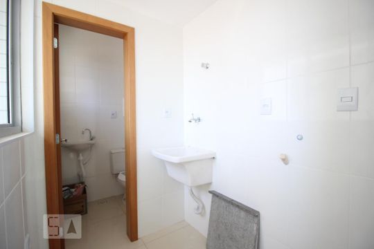 Área de Serviço de apartamento para alugar com 3 quartos, 84m² em Santo Antônio, Belo Horizonte