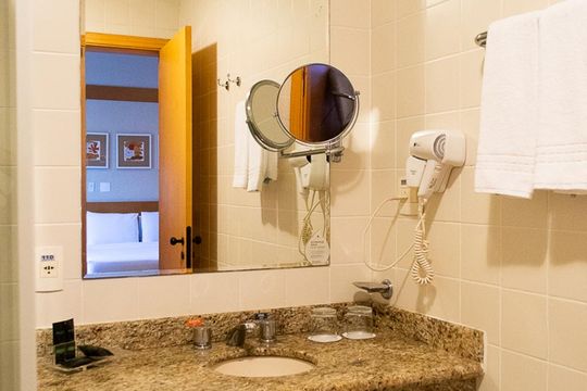 BANHEIRO de kitnet/studio à venda com 1 quarto, 37m² em Carandiru, São Paulo