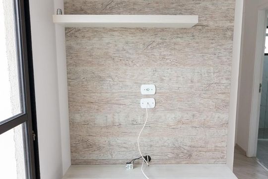 Sala - painel para TV de apartamento à venda com 2 quartos, 50m² em Vila Rio, Guarulhos