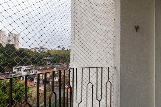 varanda de apartamento para alugar com 2 quartos, 70m² em Jardim Oriental, São Paulo