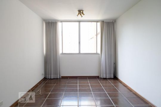 Apartamento à venda com 2 quartos, 76m² em Santana, São Paulo