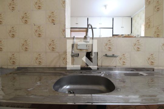 Pia da cozinha de casa para alugar com 3 quartos, 96m² em Chácara Santo Antônio (zona Sul), São Paulo