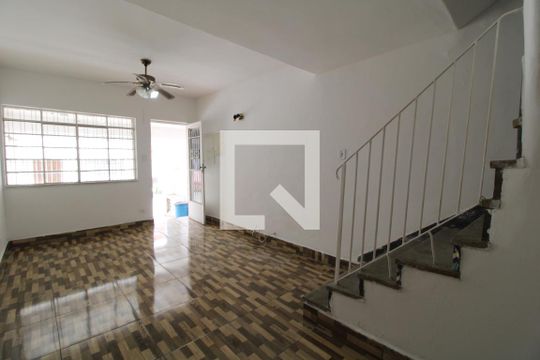 Casa para alugar com 3 quartos, 96m² em Chácara Santo Antônio (zona Sul), São Paulo