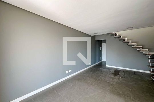 Sala de apartamento para alugar com 3 quartos, 178m² em Água Fria, São Paulo