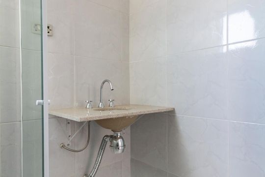 Banheiro Social de apartamento para alugar com 2 quartos, 61m² em Vila Santa Catarina, São Paulo