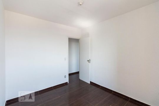Quarto 1 de apartamento para alugar com 2 quartos, 61m² em Vila Santa Catarina, São Paulo