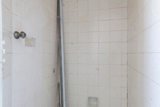 Banheiro de Serviço de apartamento para alugar com 2 quartos, 61m² em Vila Santa Catarina, São Paulo
