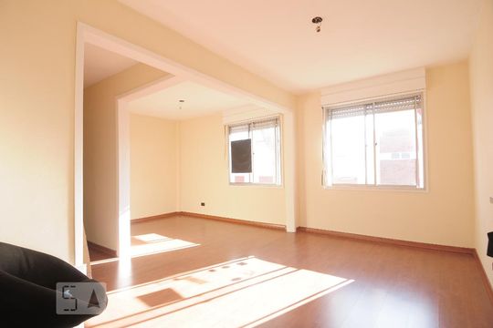 Sala de apartamento à venda com 2 quartos, 68m² em Vila Nova, Porto Alegre