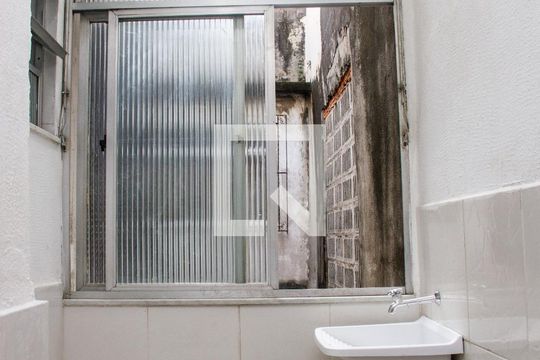 Área de Serviço de casa de condomínio para alugar com 2 quartos, 80m² em Piedade, Rio de Janeiro
