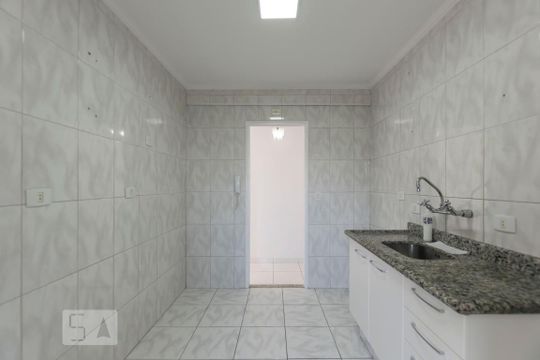 Cozinha de apartamento à venda com 2 quartos, 58m² em Vila Firmiano Pinto, São Paulo
