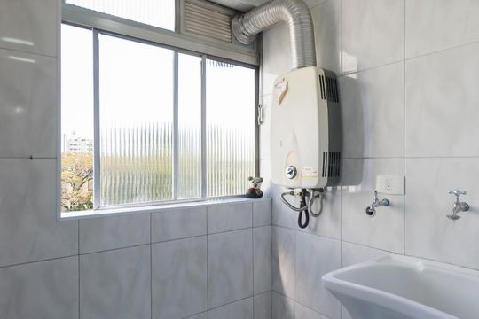 Área de serviço de apartamento à venda com 2 quartos, 58m² em Vila Firmiano Pinto, São Paulo