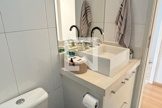 Banheiro de apartamento à venda com 3 quartos, 92m² em Jardim, Santo André