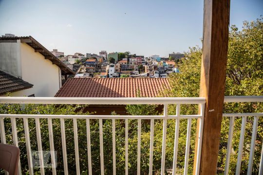 Vista Suíte 1 de casa para alugar com 5 quartos, 555m² em Vila Paranaguá, São Paulo