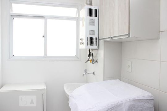 area de serviço de apartamento para alugar com 2 quartos, 55m² em São Francisco Xavier, Rio de Janeiro