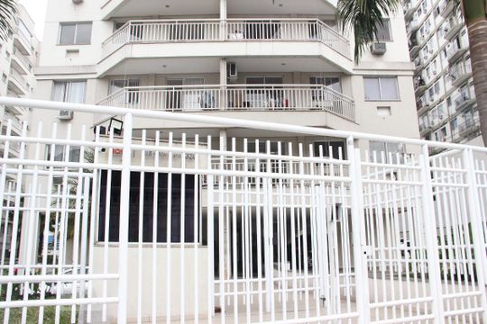 Fachada de apartamento para alugar com 2 quartos, 55m² em São Francisco Xavier, Rio de Janeiro