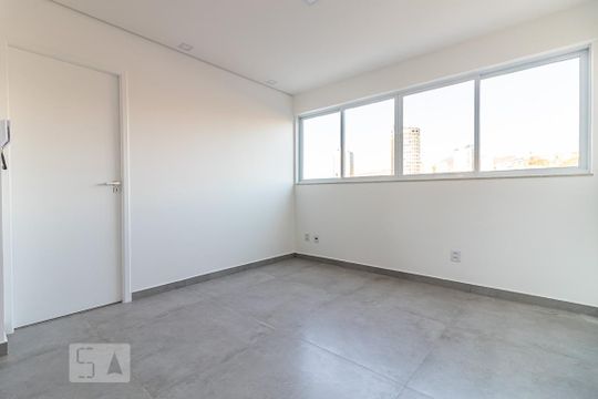 Sala de apartamento para alugar com 1 quarto, 45m² em Floresta, Belo Horizonte