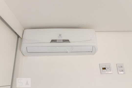 Suíte de apartamento para alugar com 1 quarto, 45m² em Floresta, Belo Horizonte