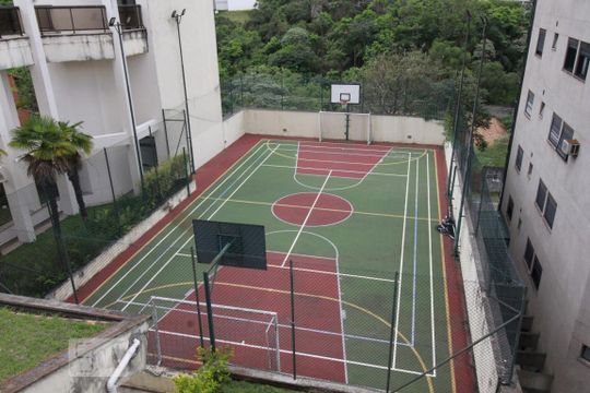 Quadra de apartamento para alugar com 1 quarto, 49m² em Jardim Ampliação, São Paulo